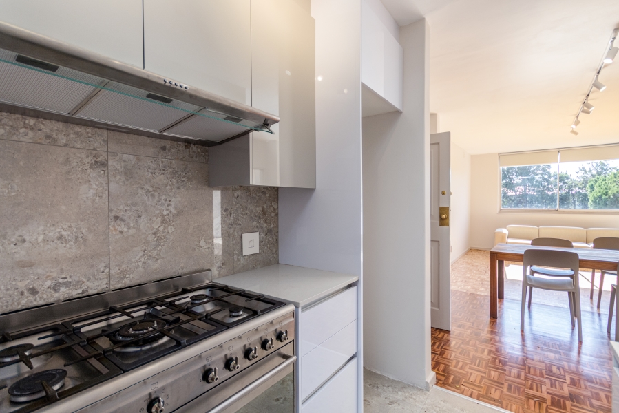 To Let 2 Bedroom Property for Rent in Gardens Western Cape